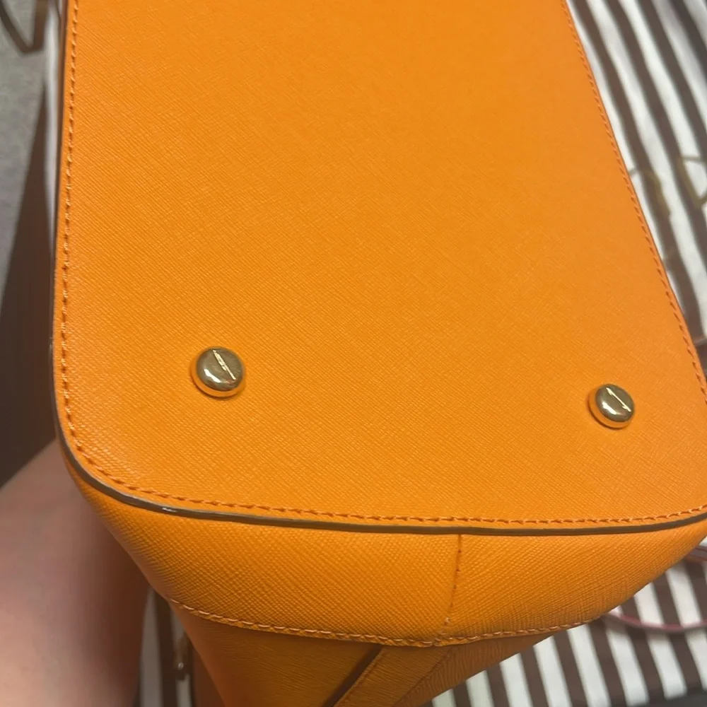henri bendel orange zip